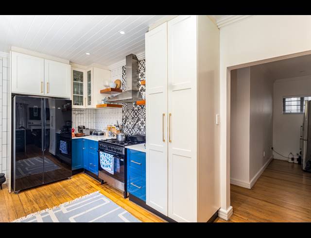 3 BEDROOM HOUSE FOR SALE IN BOSTON